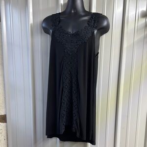 Elegant Black Lace Trim Tank Top Tunic